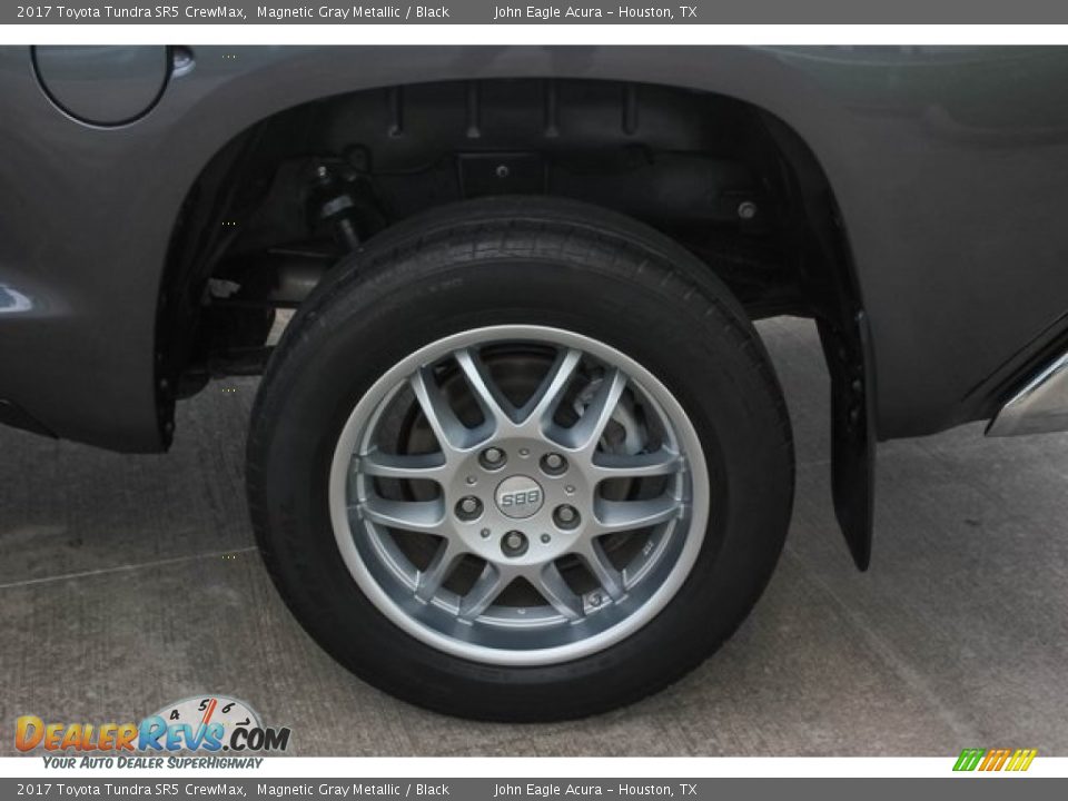 2017 Toyota Tundra SR5 CrewMax Magnetic Gray Metallic / Black Photo #14