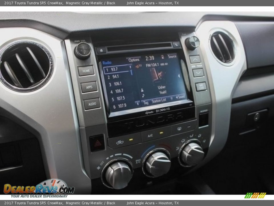 2017 Toyota Tundra SR5 CrewMax Magnetic Gray Metallic / Black Photo #28