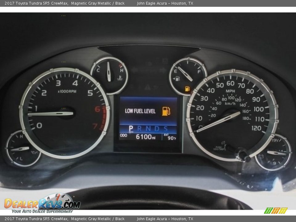 2017 Toyota Tundra SR5 CrewMax Magnetic Gray Metallic / Black Photo #34