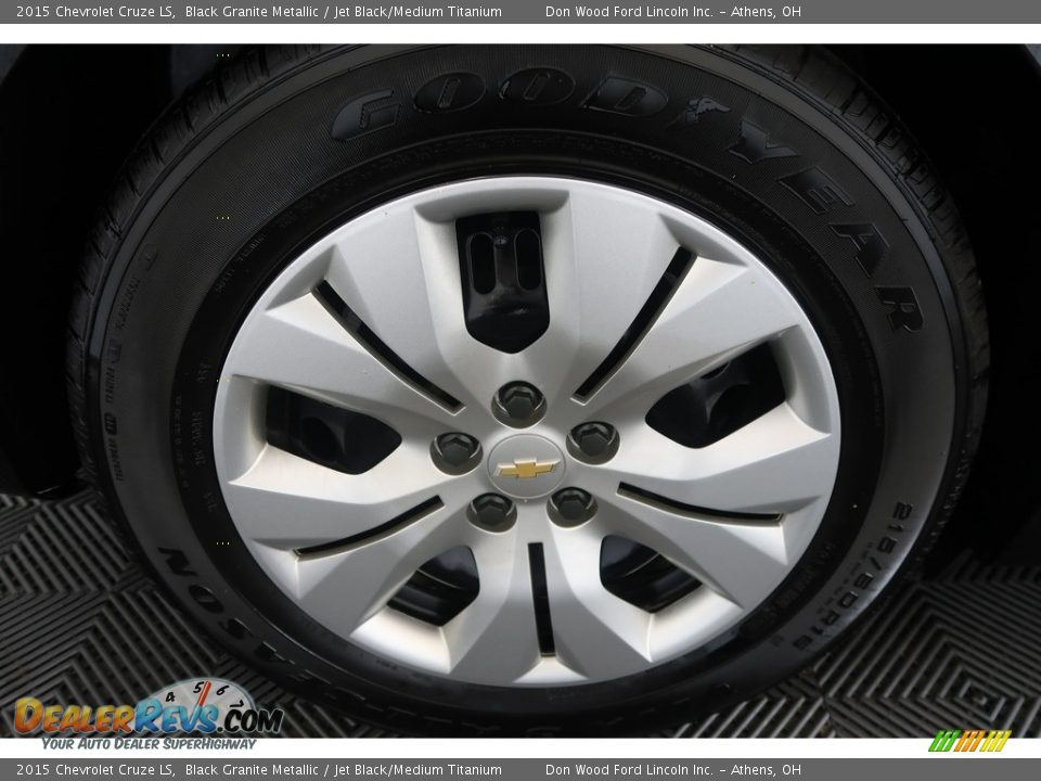 2015 Chevrolet Cruze LS Black Granite Metallic / Jet Black/Medium Titanium Photo #24