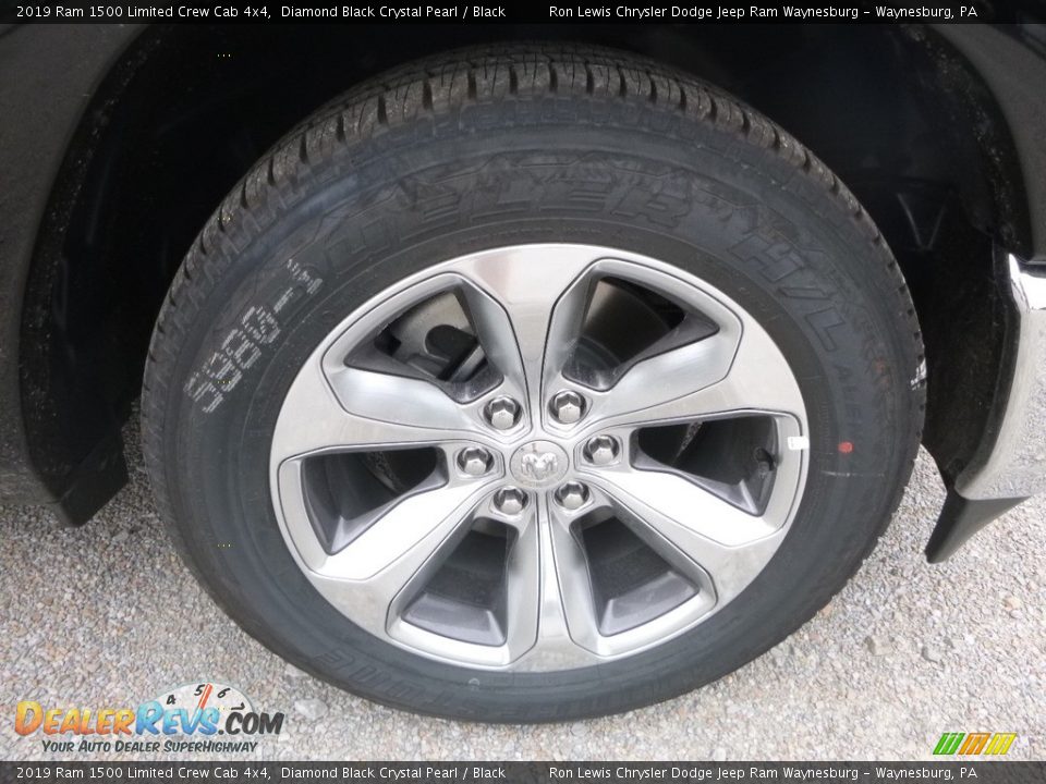 2019 Ram 1500 Limited Crew Cab 4x4 Diamond Black Crystal Pearl / Black Photo #9