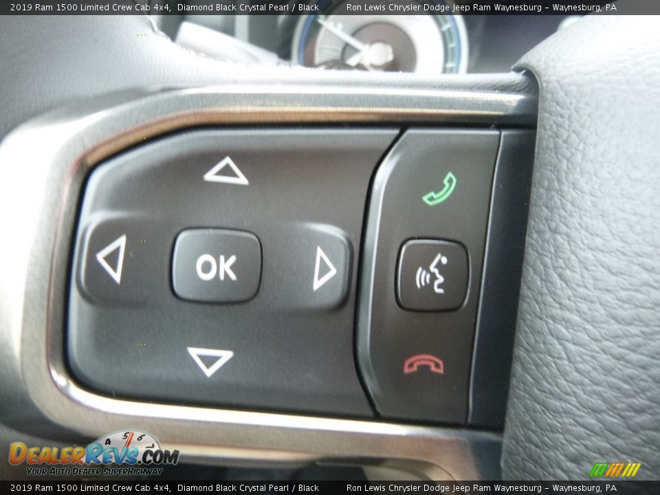 2019 Ram 1500 Limited Crew Cab 4x4 Diamond Black Crystal Pearl / Black Photo #20