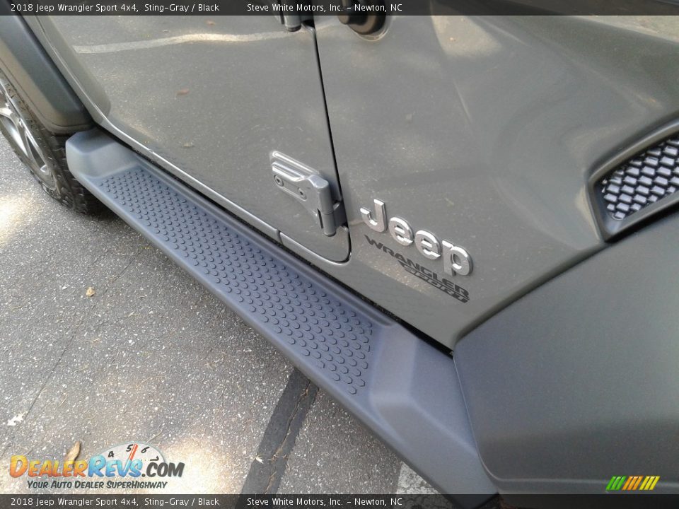 2018 Jeep Wrangler Sport 4x4 Sting-Gray / Black Photo #29