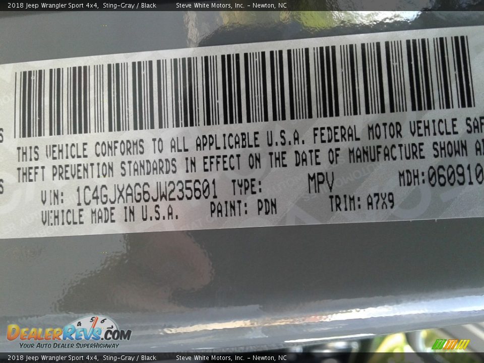 2018 Jeep Wrangler Sport 4x4 Sting-Gray / Black Photo #32
