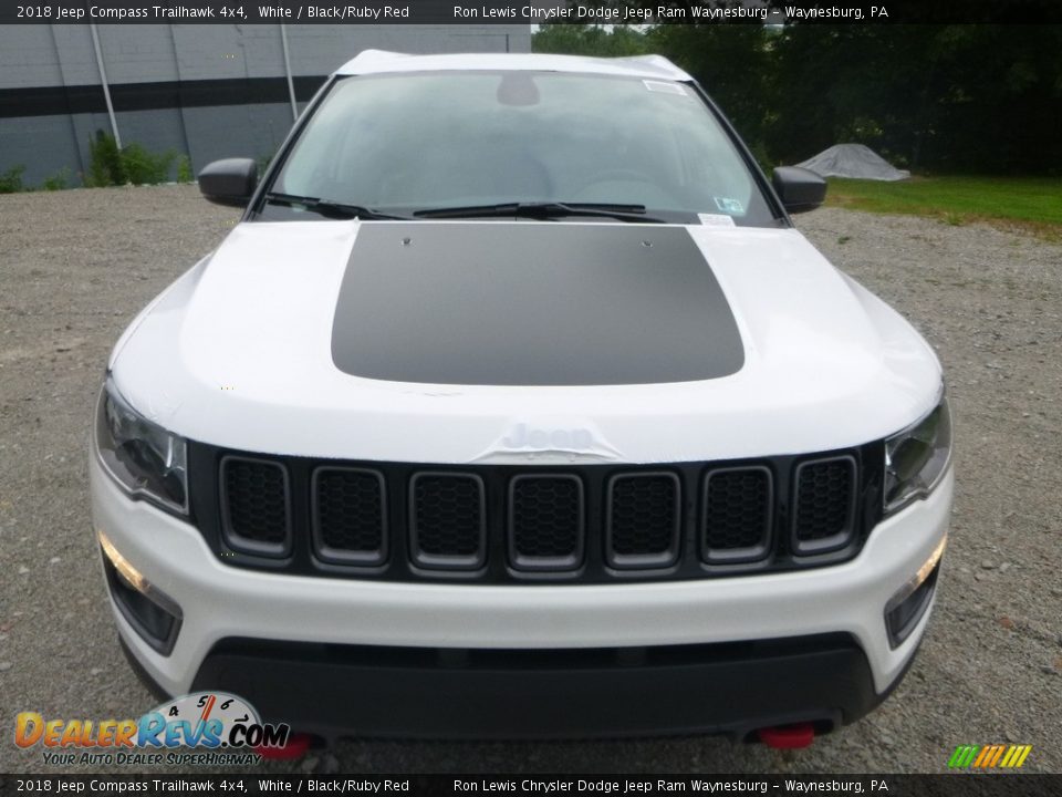 2018 Jeep Compass Trailhawk 4x4 White / Black/Ruby Red Photo #8