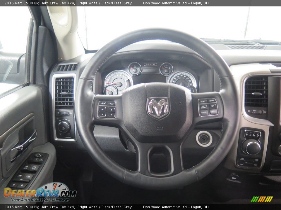 2016 Ram 1500 Big Horn Crew Cab 4x4 Bright White / Black/Diesel Gray Photo #11