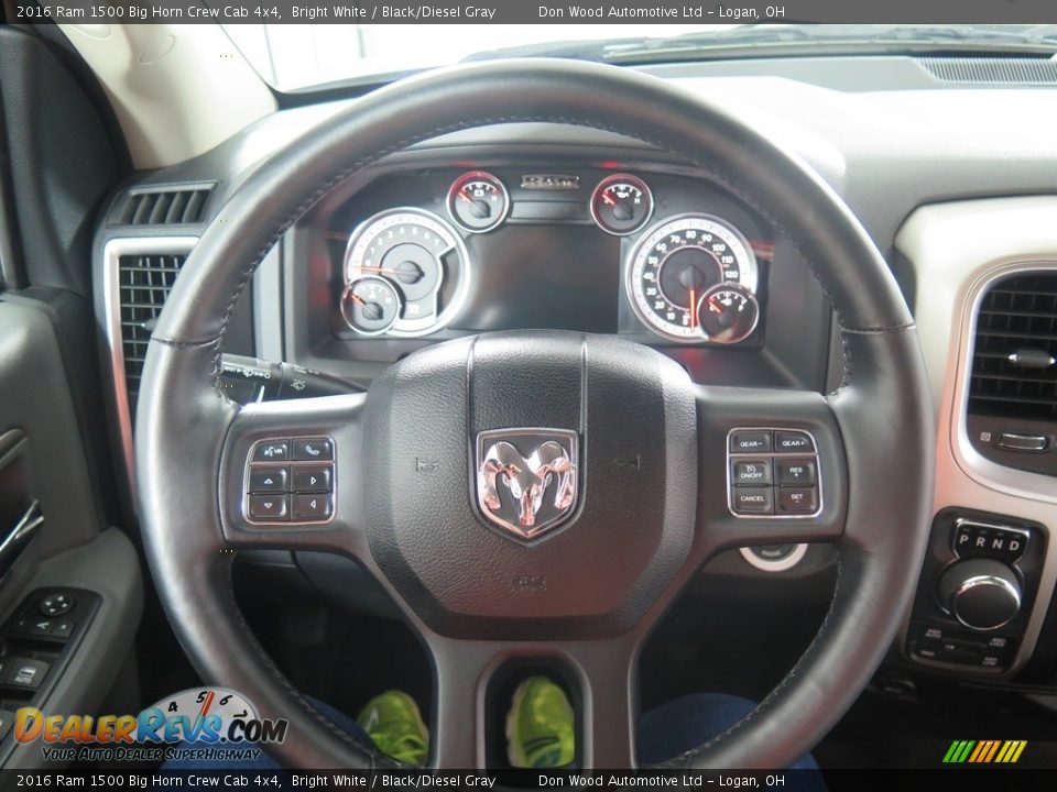2016 Ram 1500 Big Horn Crew Cab 4x4 Bright White / Black/Diesel Gray Photo #13
