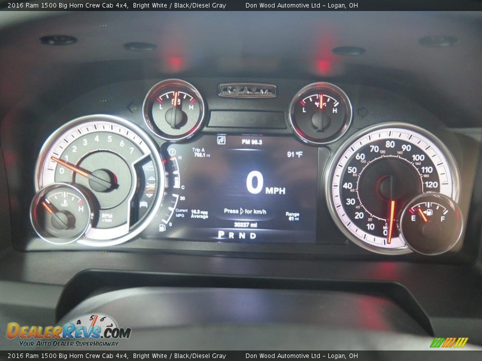 2016 Ram 1500 Big Horn Crew Cab 4x4 Bright White / Black/Diesel Gray Photo #15