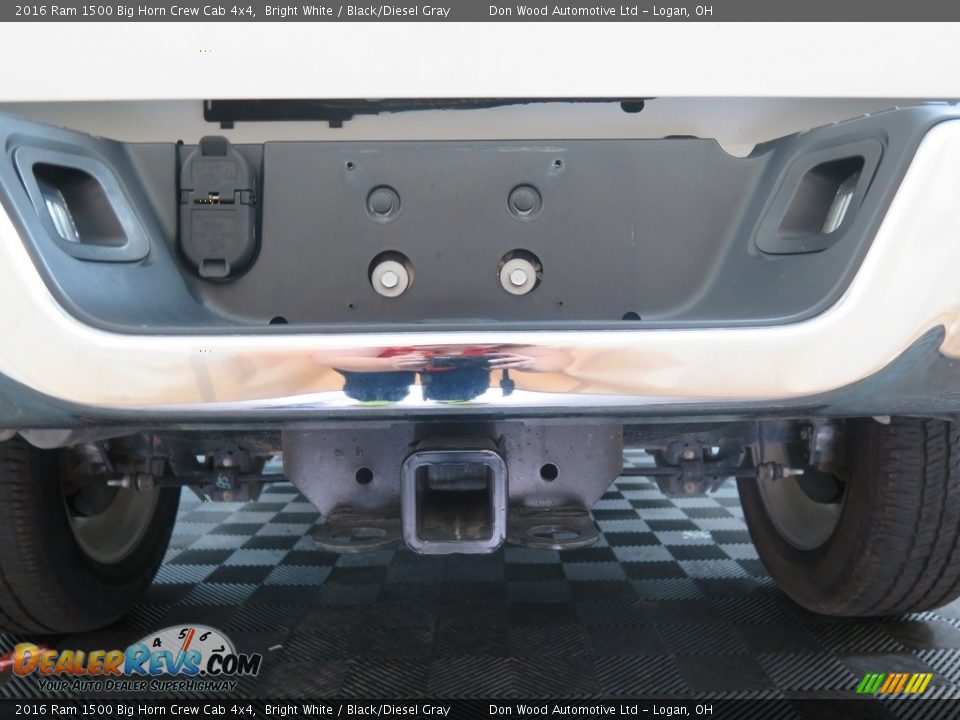 2016 Ram 1500 Big Horn Crew Cab 4x4 Bright White / Black/Diesel Gray Photo #26