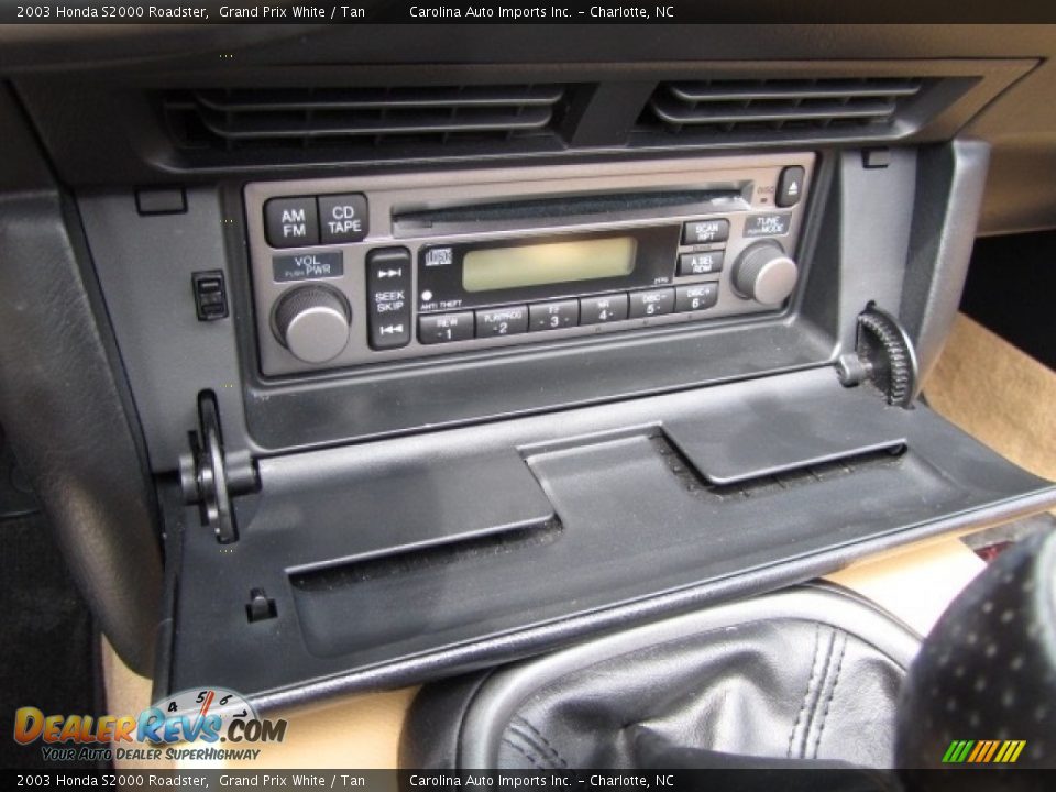2003 Honda S2000 Roadster Grand Prix White / Tan Photo #20
