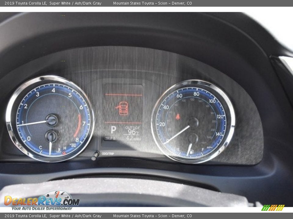 2019 Toyota Corolla LE Super White / Ash/Dark Gray Photo #28