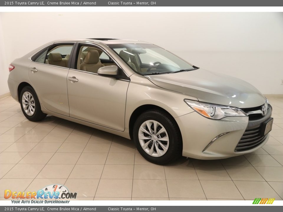 Creme Brulee Mica 2015 Toyota Camry LE Photo #1