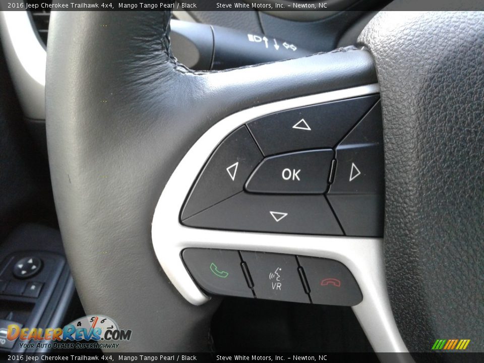 2016 Jeep Cherokee Trailhawk 4x4 Mango Tango Pearl / Black Photo #18