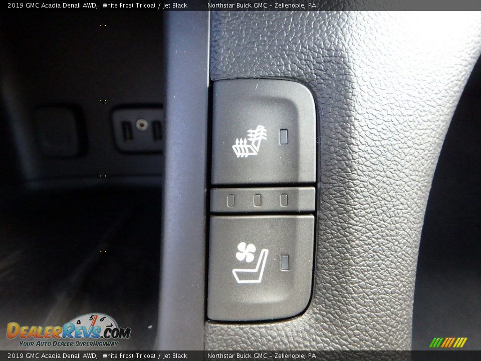 2019 GMC Acadia Denali AWD White Frost Tricoat / Jet Black Photo #19