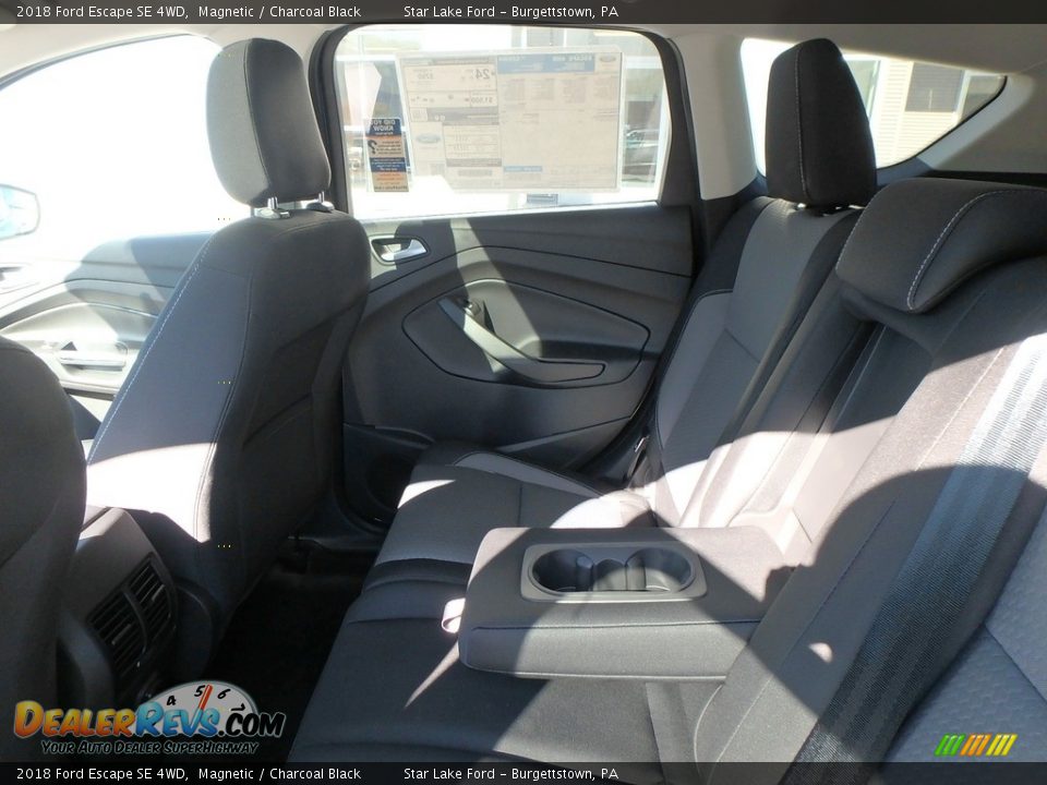 2018 Ford Escape SE 4WD Magnetic / Charcoal Black Photo #11