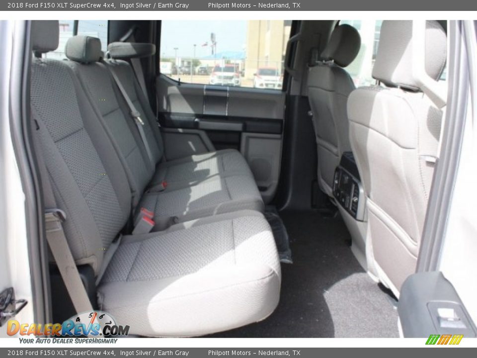 2018 Ford F150 XLT SuperCrew 4x4 Ingot Silver / Earth Gray Photo #29