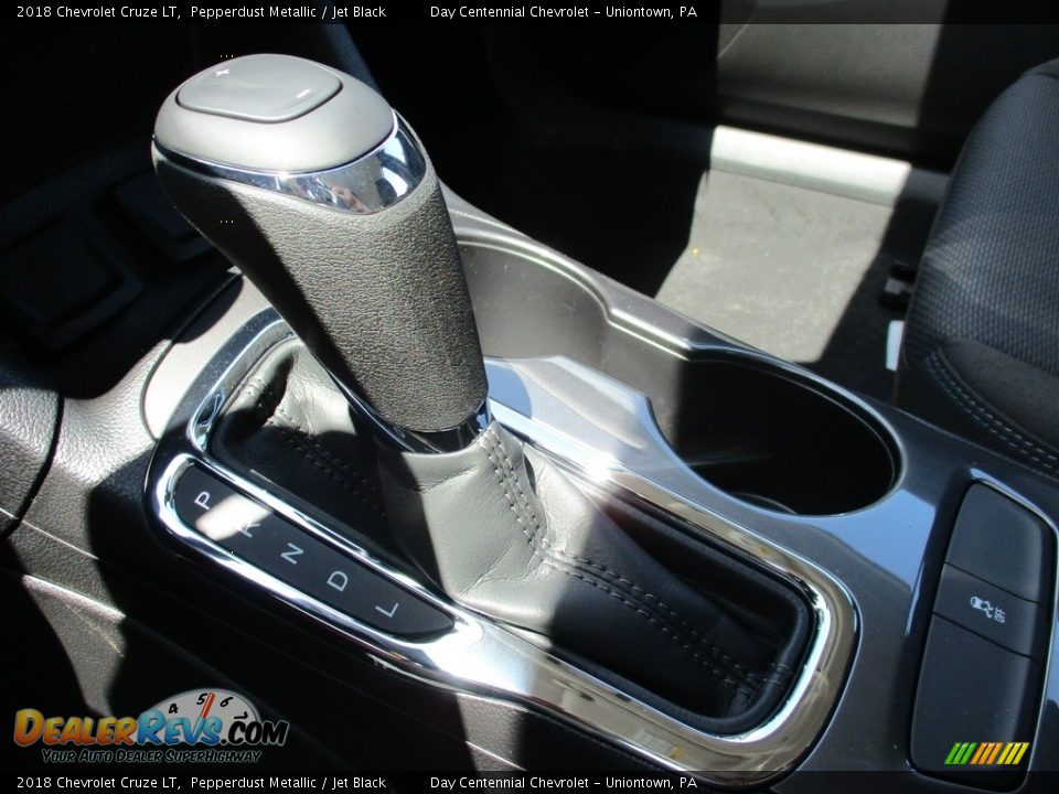 2018 Chevrolet Cruze LT Pepperdust Metallic / Jet Black Photo #14