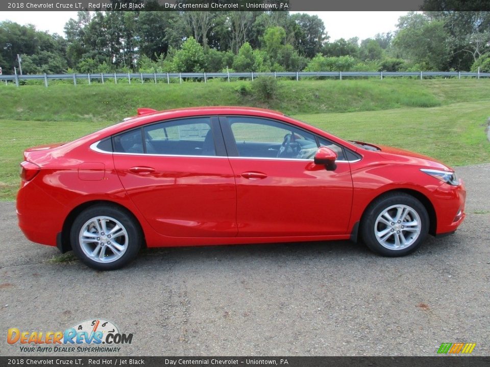 2018 Chevrolet Cruze LT Red Hot / Jet Black Photo #2