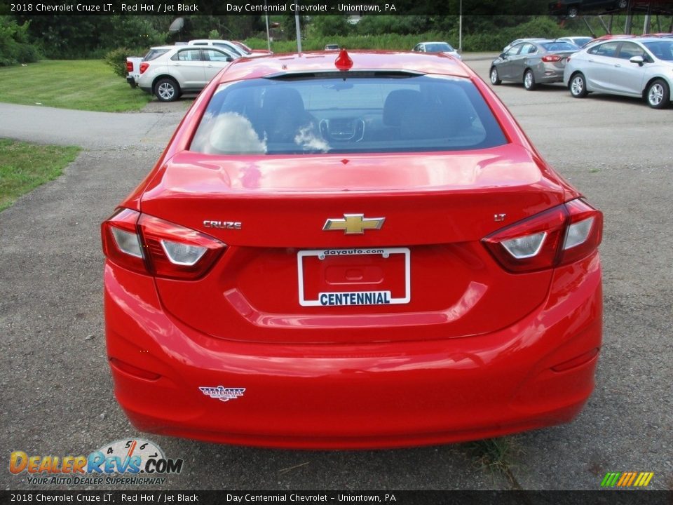 2018 Chevrolet Cruze LT Red Hot / Jet Black Photo #3