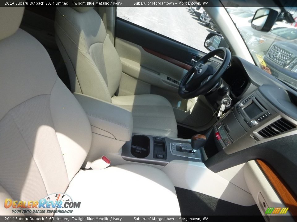 2014 Subaru Outback 3.6R Limited Twilight Blue Metallic / Ivory Photo #10