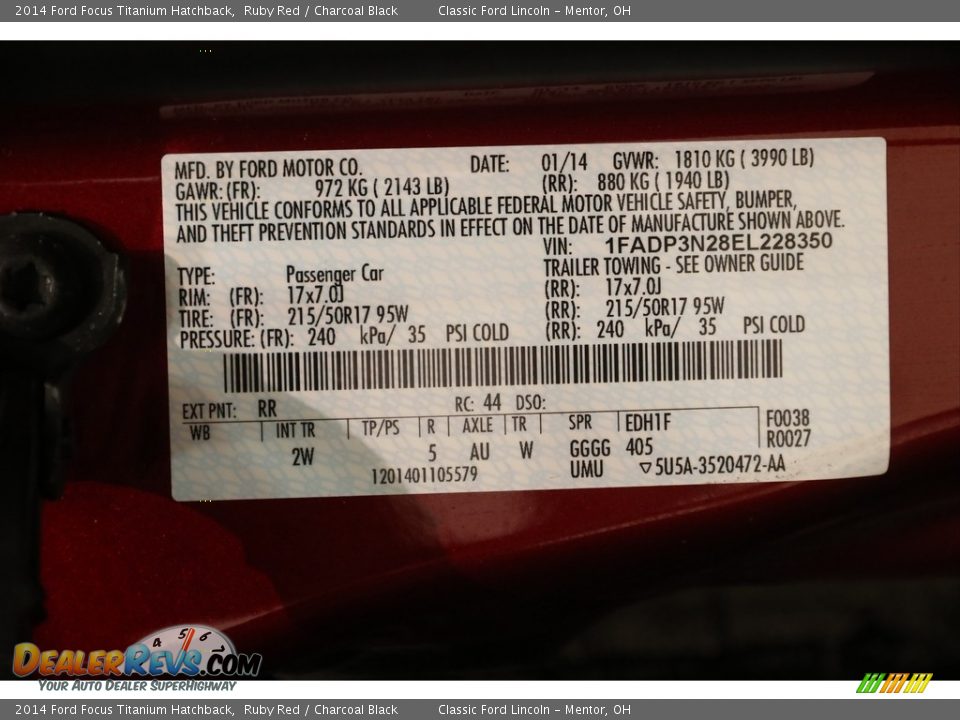 2014 Ford Focus Titanium Hatchback Ruby Red / Charcoal Black Photo #19