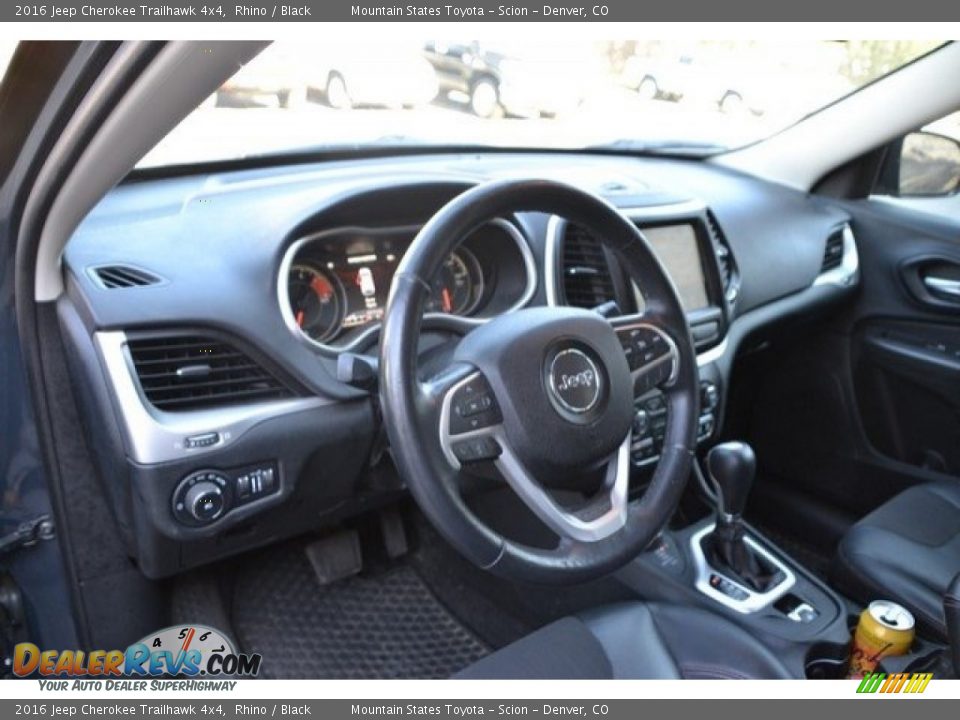 2016 Jeep Cherokee Trailhawk 4x4 Rhino / Black Photo #10
