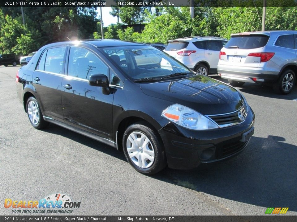 2011 Nissan Versa 1.8 S Sedan Super Black / Charcoal Photo #4