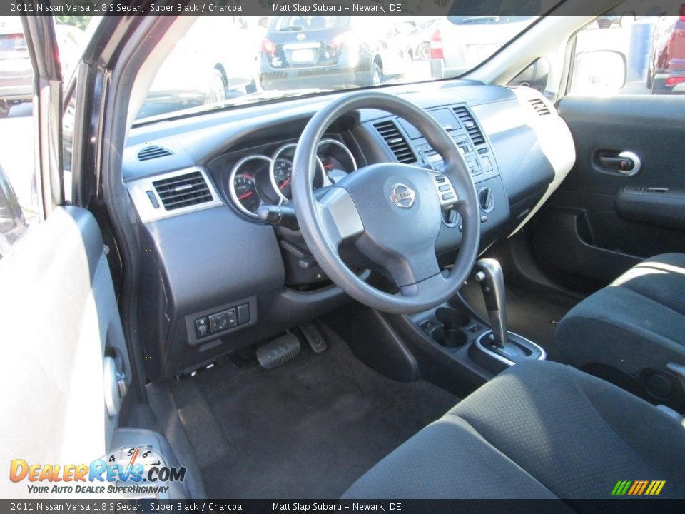 2011 Nissan Versa 1.8 S Sedan Super Black / Charcoal Photo #11