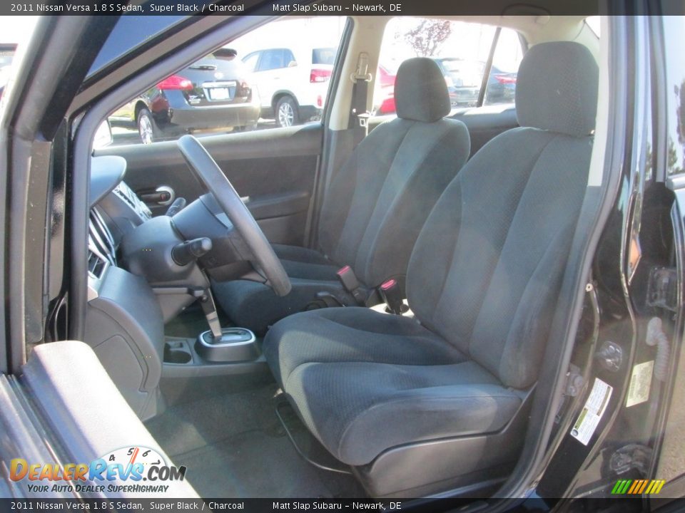 2011 Nissan Versa 1.8 S Sedan Super Black / Charcoal Photo #15