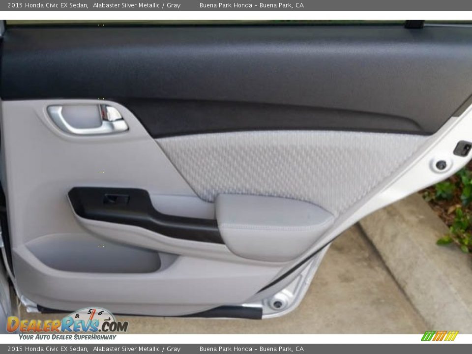 2015 Honda Civic EX Sedan Alabaster Silver Metallic / Gray Photo #32
