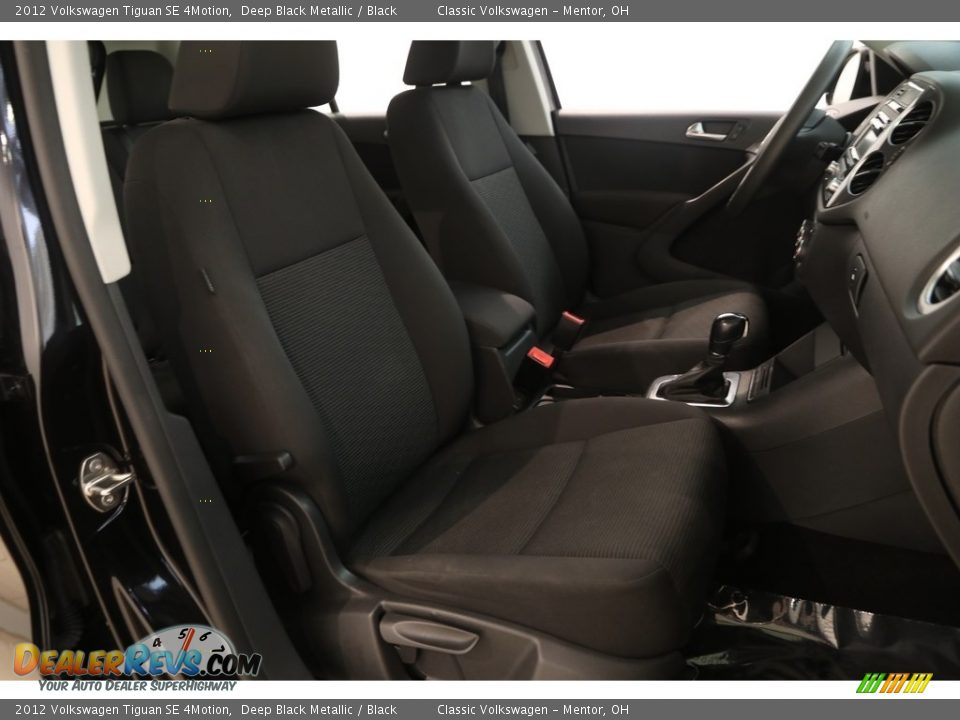 2012 Volkswagen Tiguan SE 4Motion Deep Black Metallic / Black Photo #11