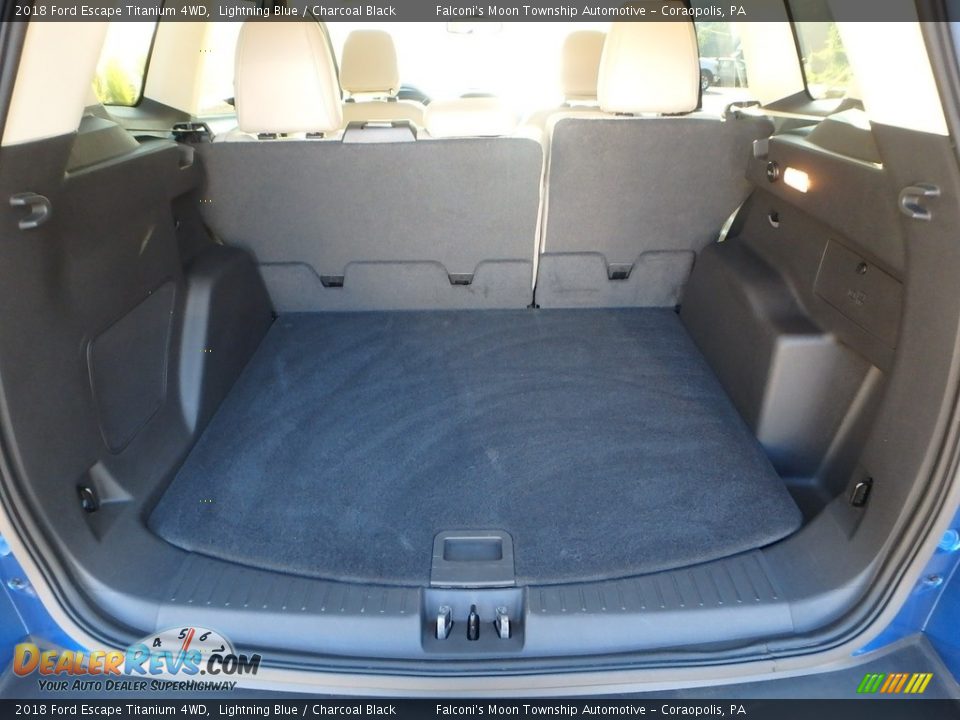 2018 Ford Escape Titanium 4WD Lightning Blue / Charcoal Black Photo #4