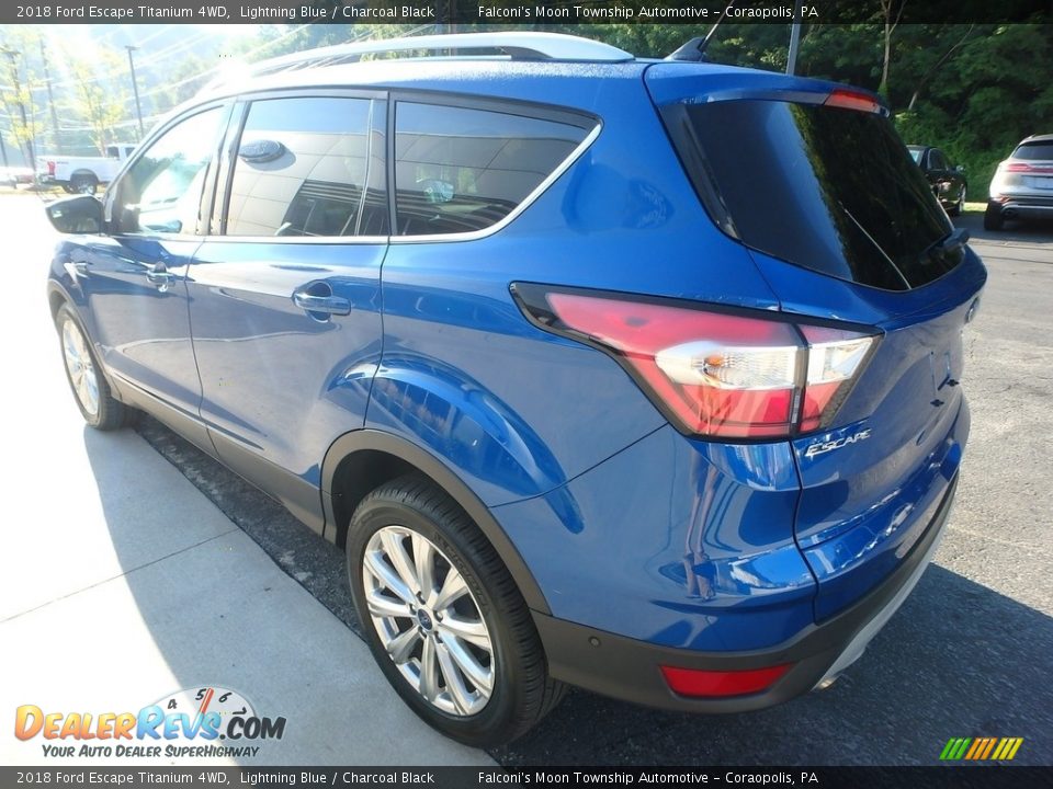 2018 Ford Escape Titanium 4WD Lightning Blue / Charcoal Black Photo #5