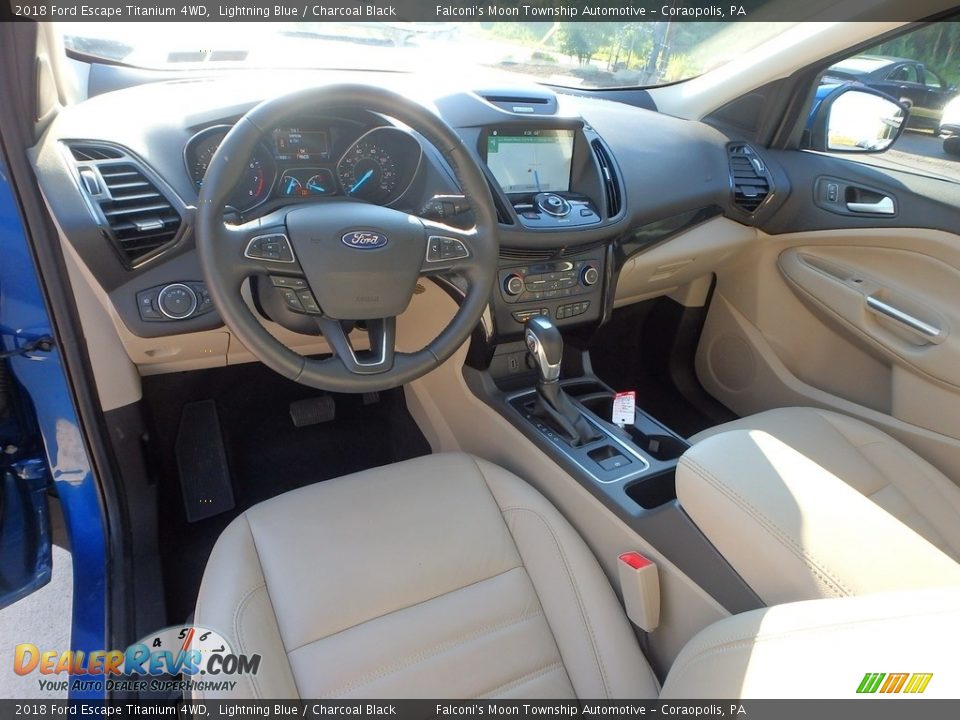 2018 Ford Escape Titanium 4WD Lightning Blue / Charcoal Black Photo #17