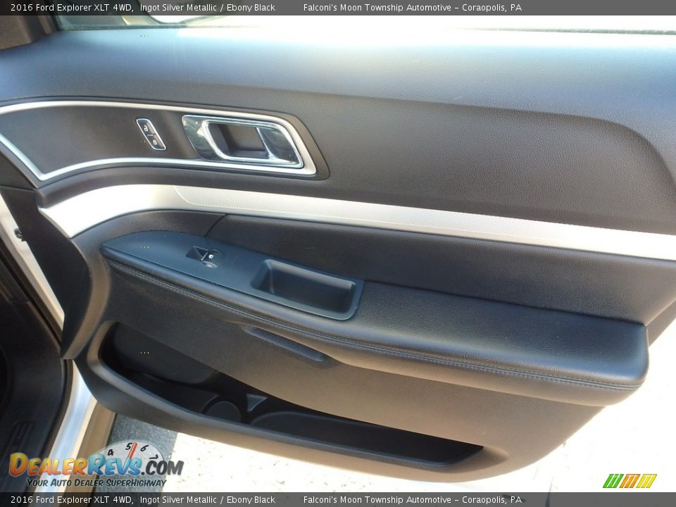 2016 Ford Explorer XLT 4WD Ingot Silver Metallic / Ebony Black Photo #13