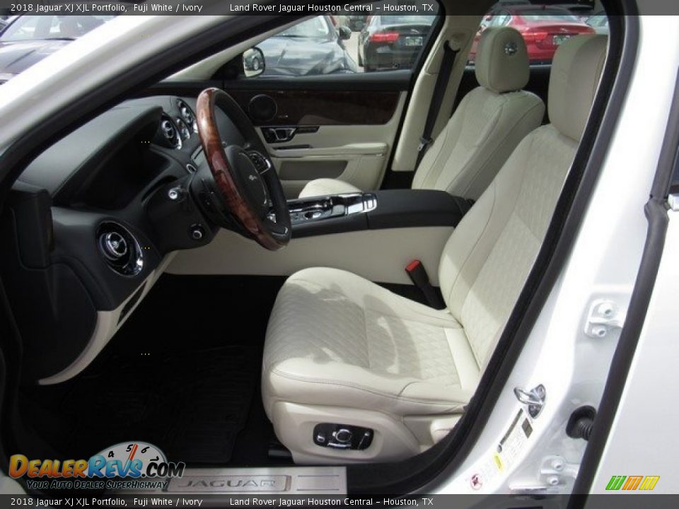 2018 Jaguar XJ XJL Portfolio Fuji White / Ivory Photo #3
