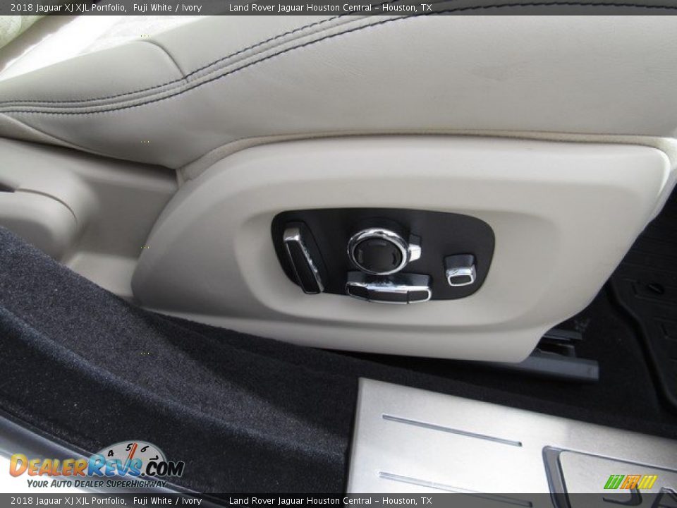 2018 Jaguar XJ XJL Portfolio Fuji White / Ivory Photo #20
