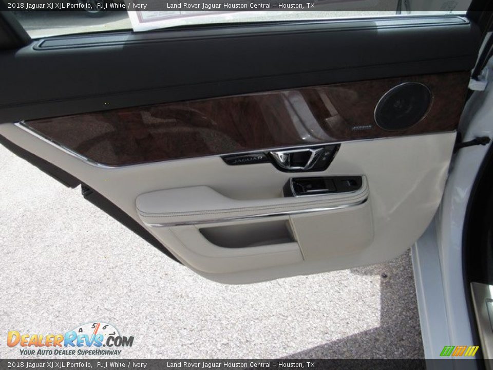 2018 Jaguar XJ XJL Portfolio Fuji White / Ivory Photo #23