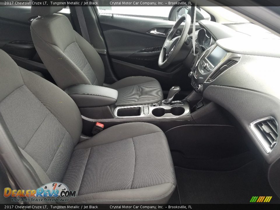 2017 Chevrolet Cruze LT Tungsten Metallic / Jet Black Photo #12