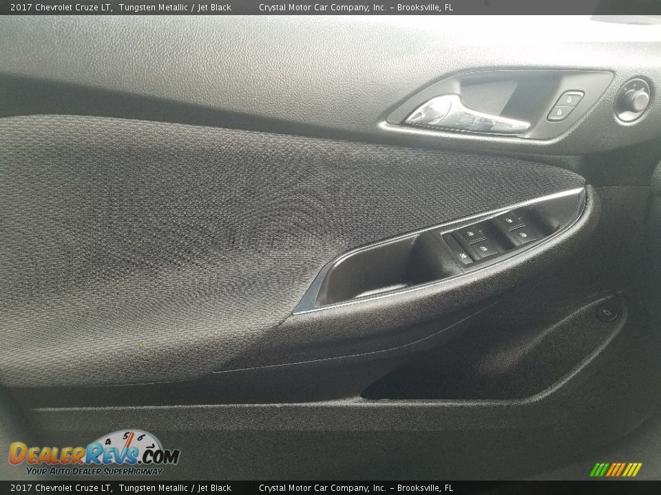 2017 Chevrolet Cruze LT Tungsten Metallic / Jet Black Photo #17