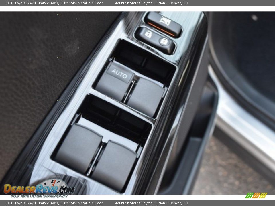 2018 Toyota RAV4 Limited AWD Silver Sky Metallic / Black Photo #24