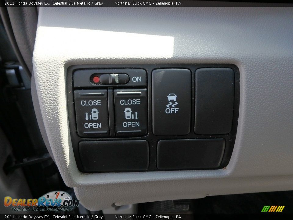2011 Honda Odyssey EX Celestial Blue Metallic / Gray Photo #17