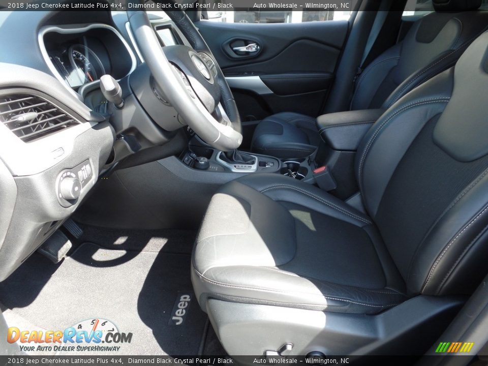 2018 Jeep Cherokee Latitude Plus 4x4 Diamond Black Crystal Pearl / Black Photo #11
