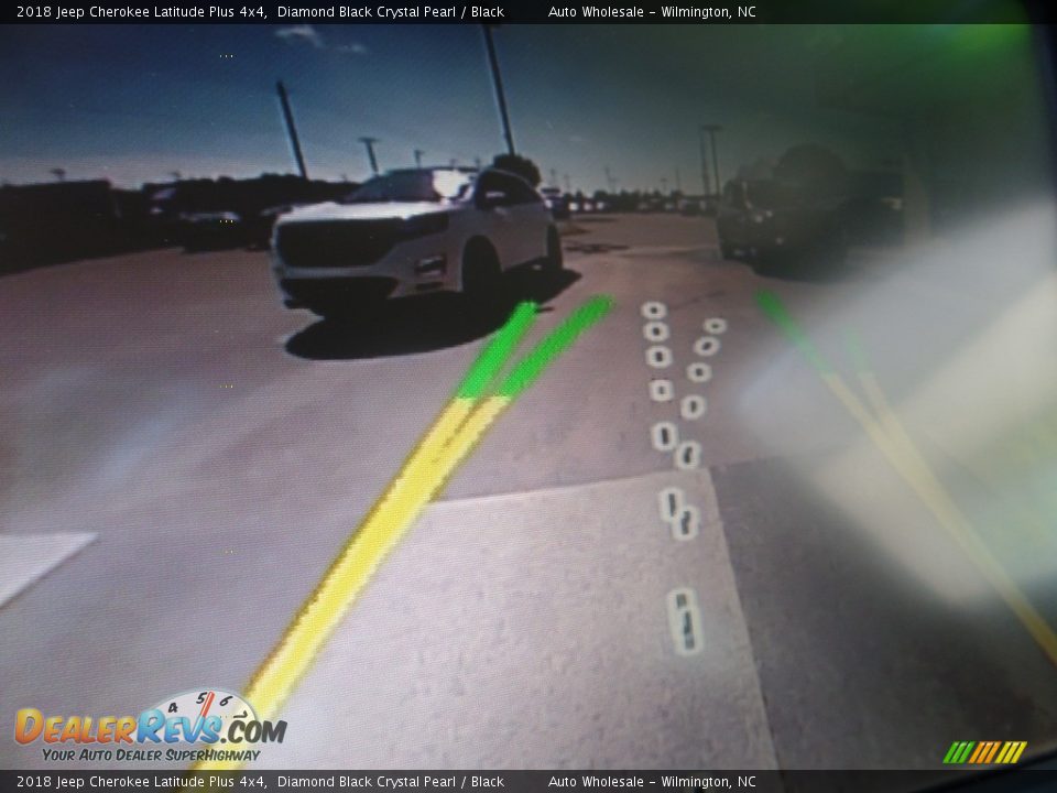 2018 Jeep Cherokee Latitude Plus 4x4 Diamond Black Crystal Pearl / Black Photo #18
