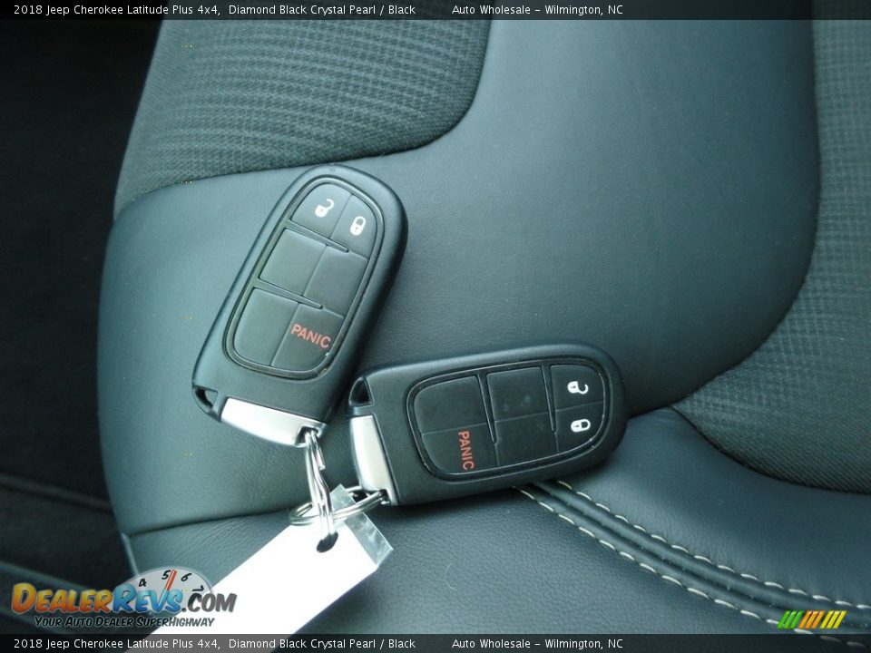 2018 Jeep Cherokee Latitude Plus 4x4 Diamond Black Crystal Pearl / Black Photo #20