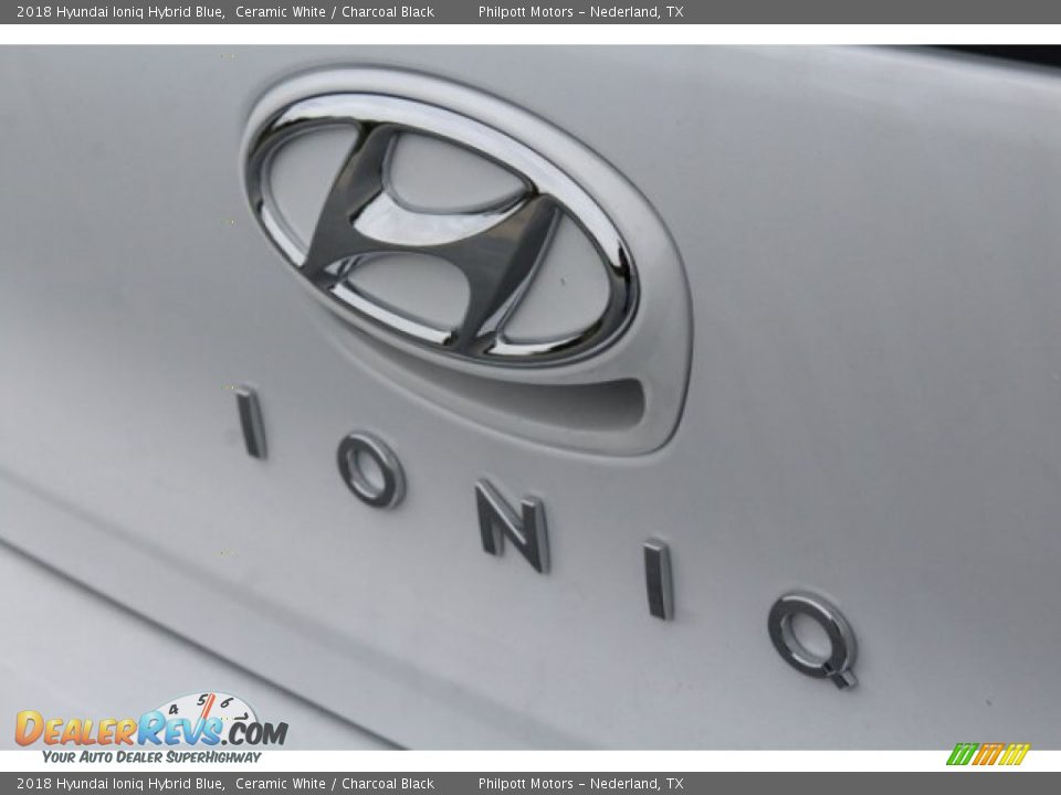 2018 Hyundai Ioniq Hybrid Blue Ceramic White / Charcoal Black Photo #11