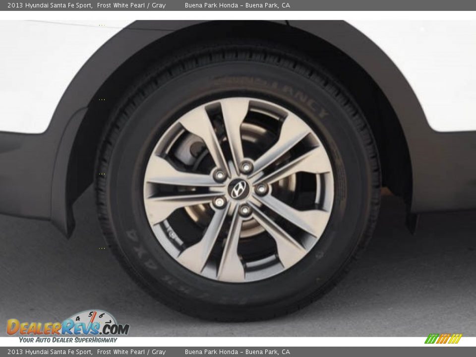 2013 Hyundai Santa Fe Sport Frost White Pearl / Gray Photo #31