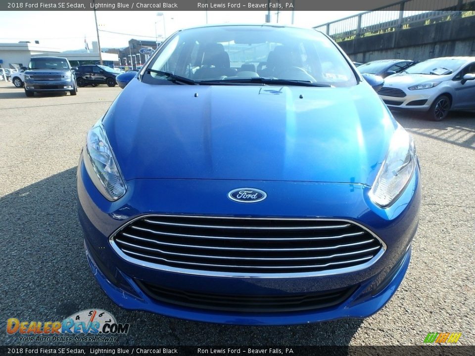 2018 Ford Fiesta SE Sedan Lightning Blue / Charcoal Black Photo #8