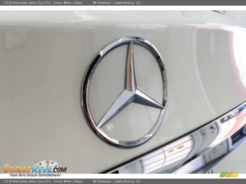 2018 Mercedes-Benz GLA 250 Cirrus White / Black Photo #25