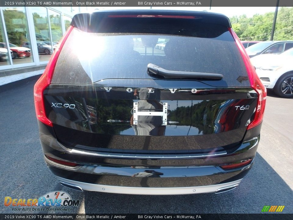 2019 Volvo XC90 T6 AWD Momentum Onyx Black Metallic / Amber Photo #3
